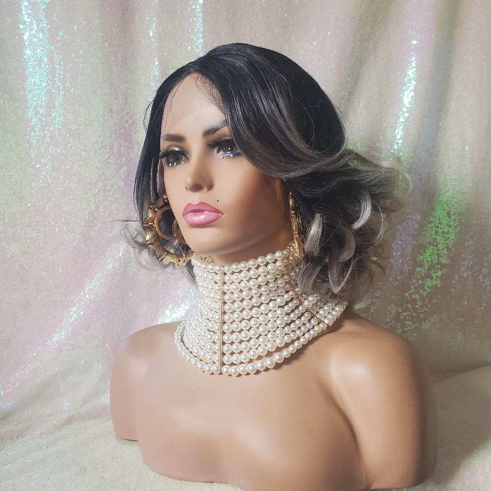 HD transparent lace front highlighted wig